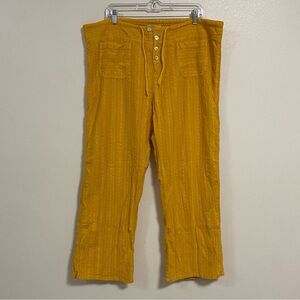 Sundance Pants Women’s Size XL Yellow eyelet lace drawstring crop pants